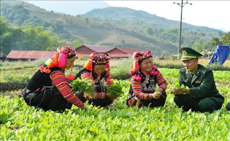 Chủ động triển khai cơ chế mới để phát triển vùng đồng bào dân tộc thiểu số và miền núi đi vào thực chất